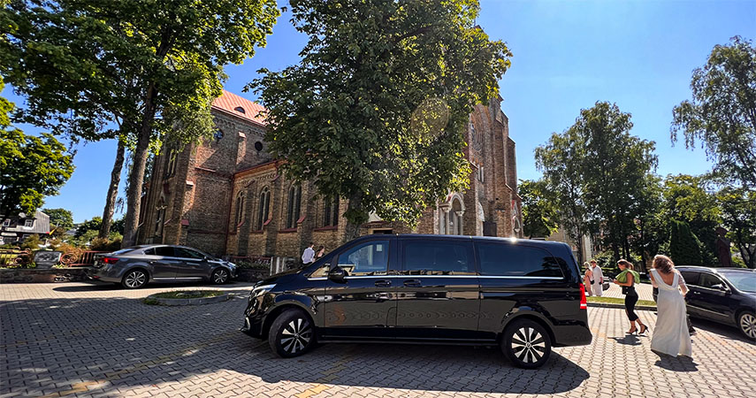 Minivan rent for weddings