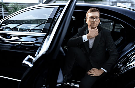 Mercedes-benz w223 car rental for a wedding in Vilnius